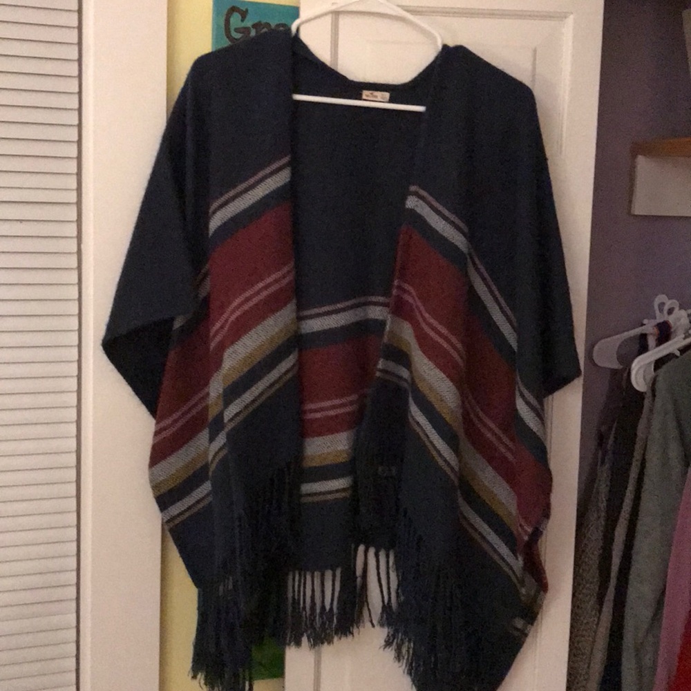 hollister poncho